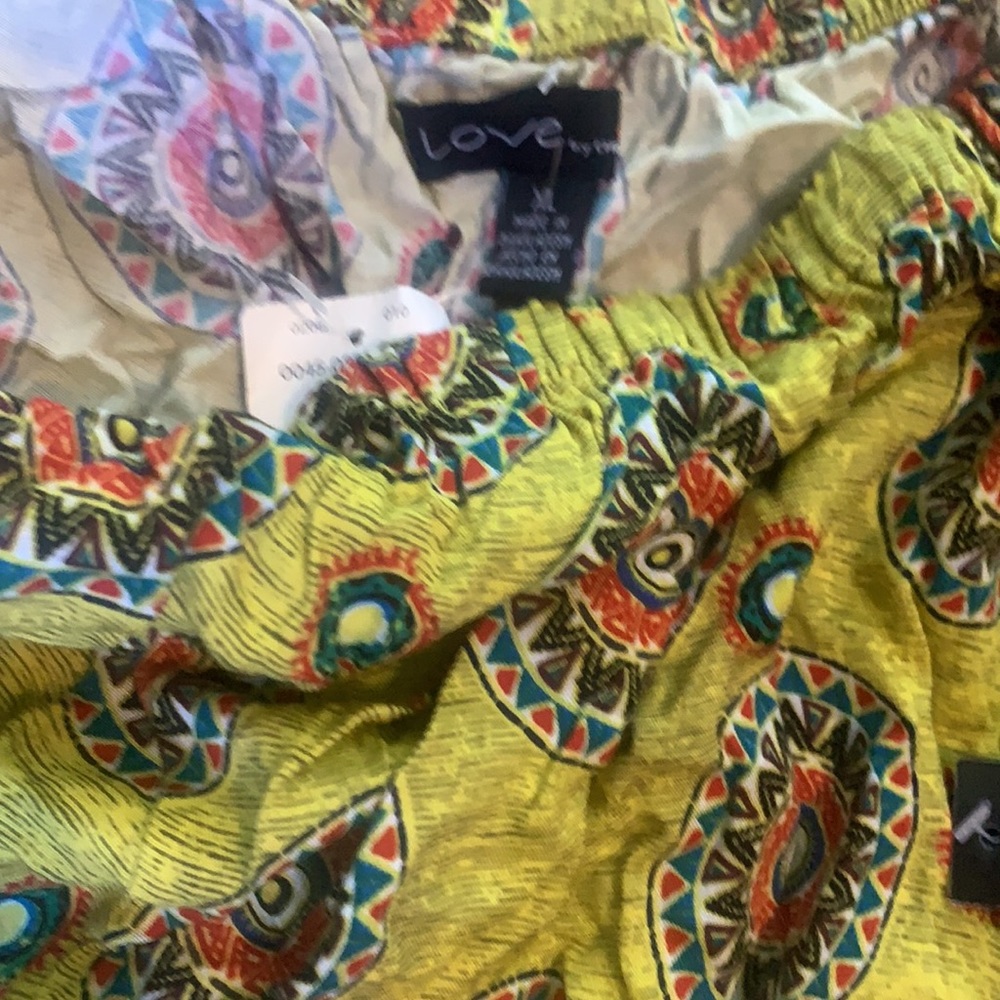 Yellow pattern bodysuit - Picture 5 of 10